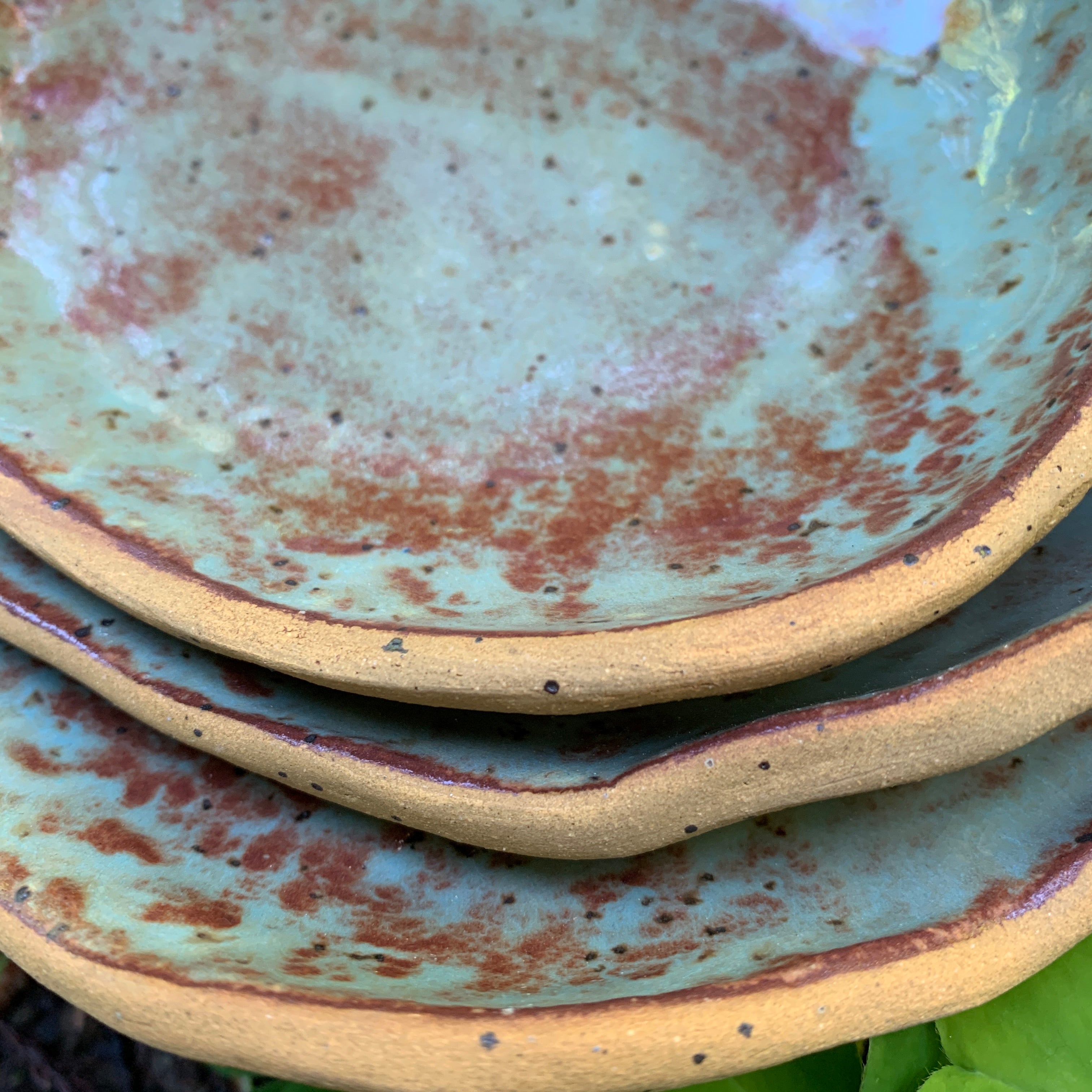 Nesting rock plates - Shino