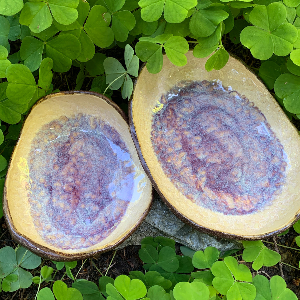 Nesting rock plates - Melot